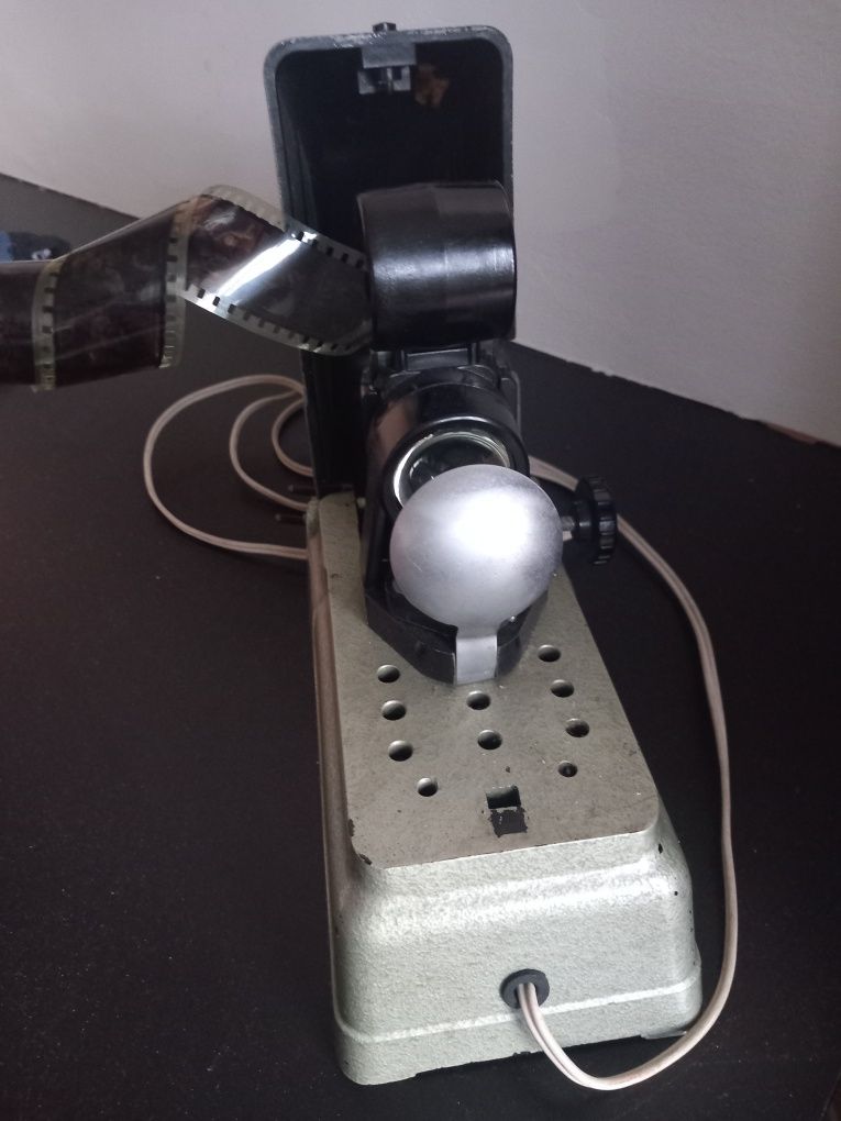 Projektor bajek ŁZK PRL