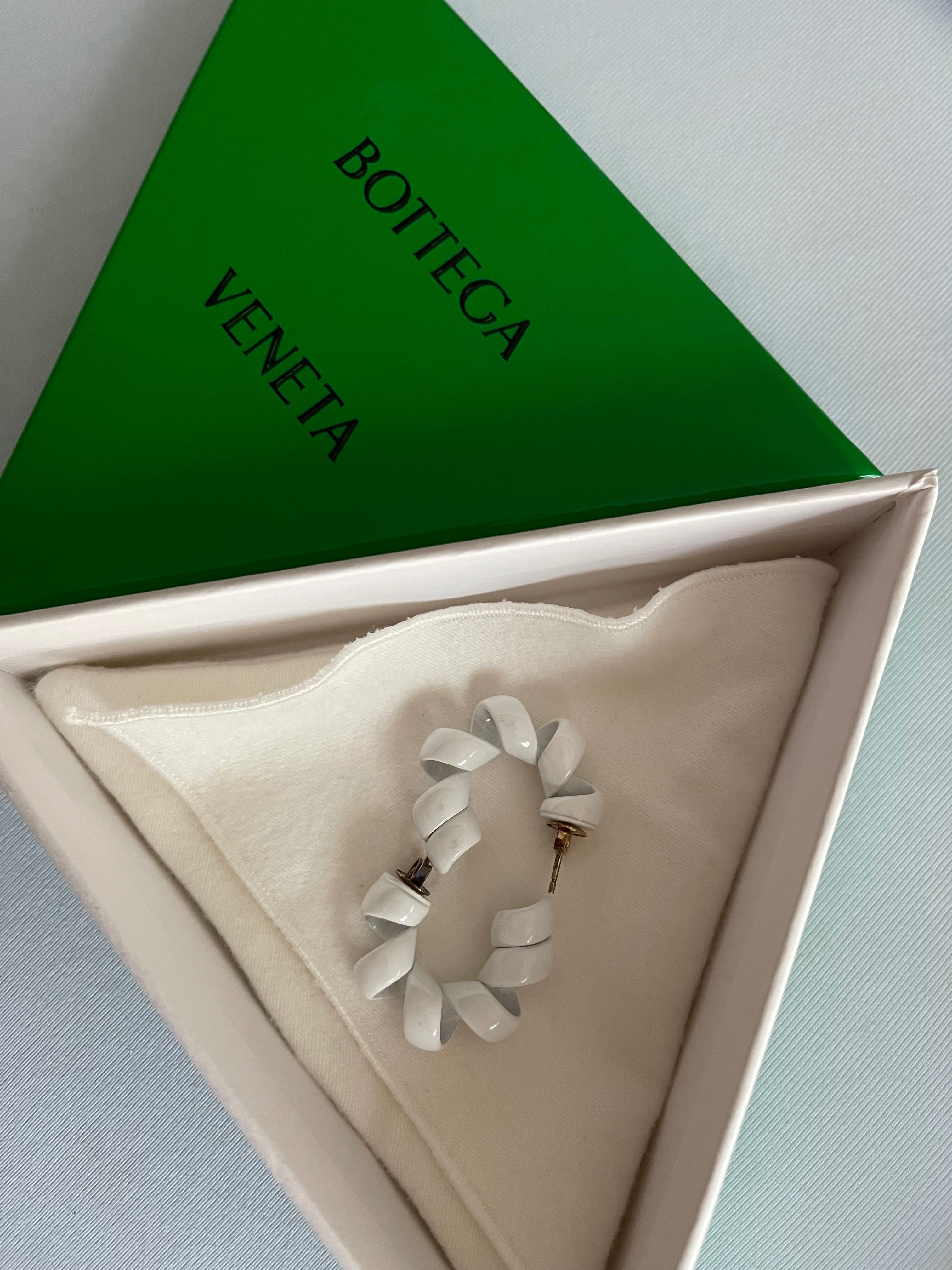 Сережки Bottega Veneta . Нові . Оригінал.