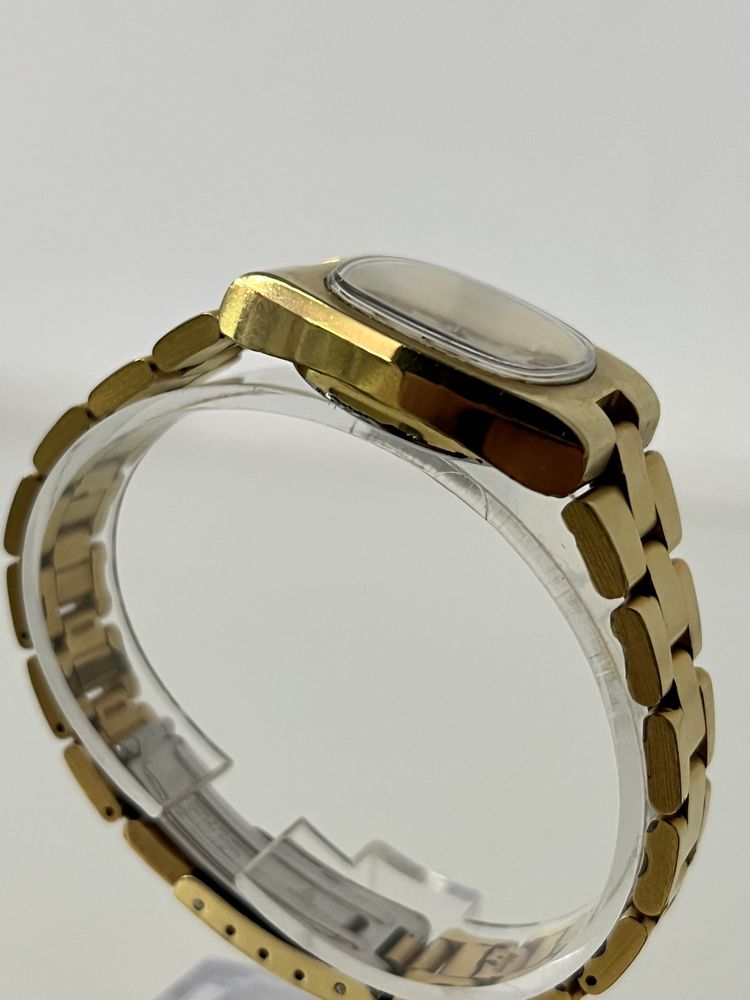 Relógio Omega Genève Gold Plated Automático