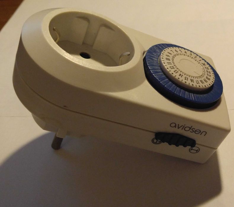 Programador diário Avidsen