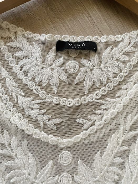 Bluzka damska w stylu boho Vila haftowana  kremowa 36/38