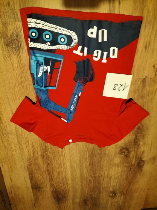 T-shirt koparka czerwony