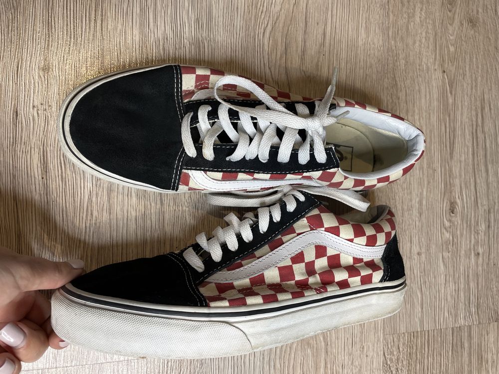 Trampki Vans w kratę 42,5 unisex