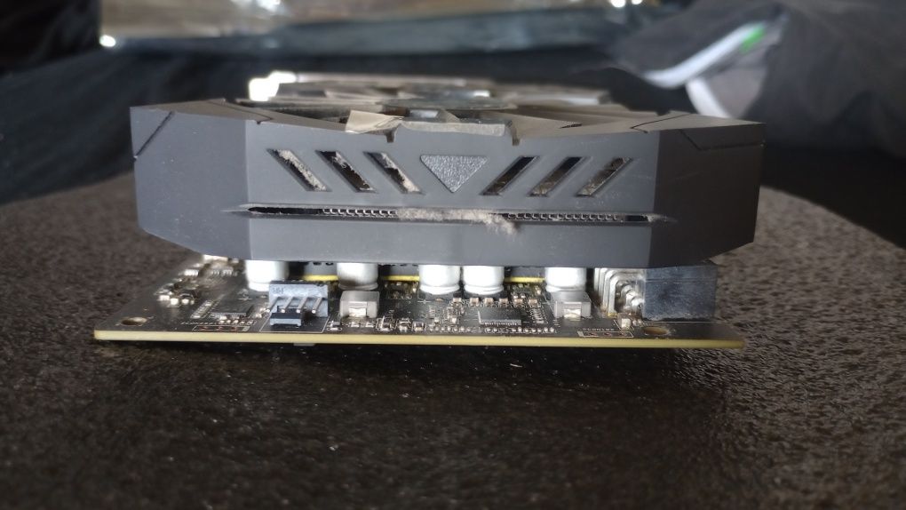 Rx 570 8GB Armor Asus