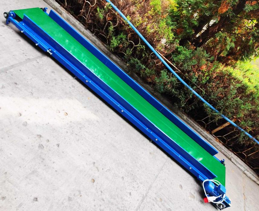 Погрузчик ленточный конвейер. Транспортер стрічковий прямий, похилий