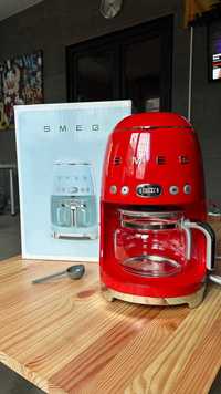 Продам кофемашину (капельную) SMEG