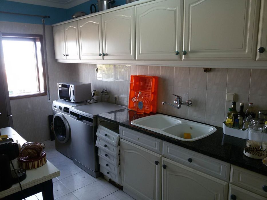 Limpeza geral em Almada e Seixal