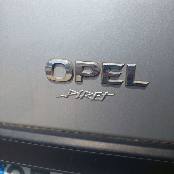 Opel Movano cinza