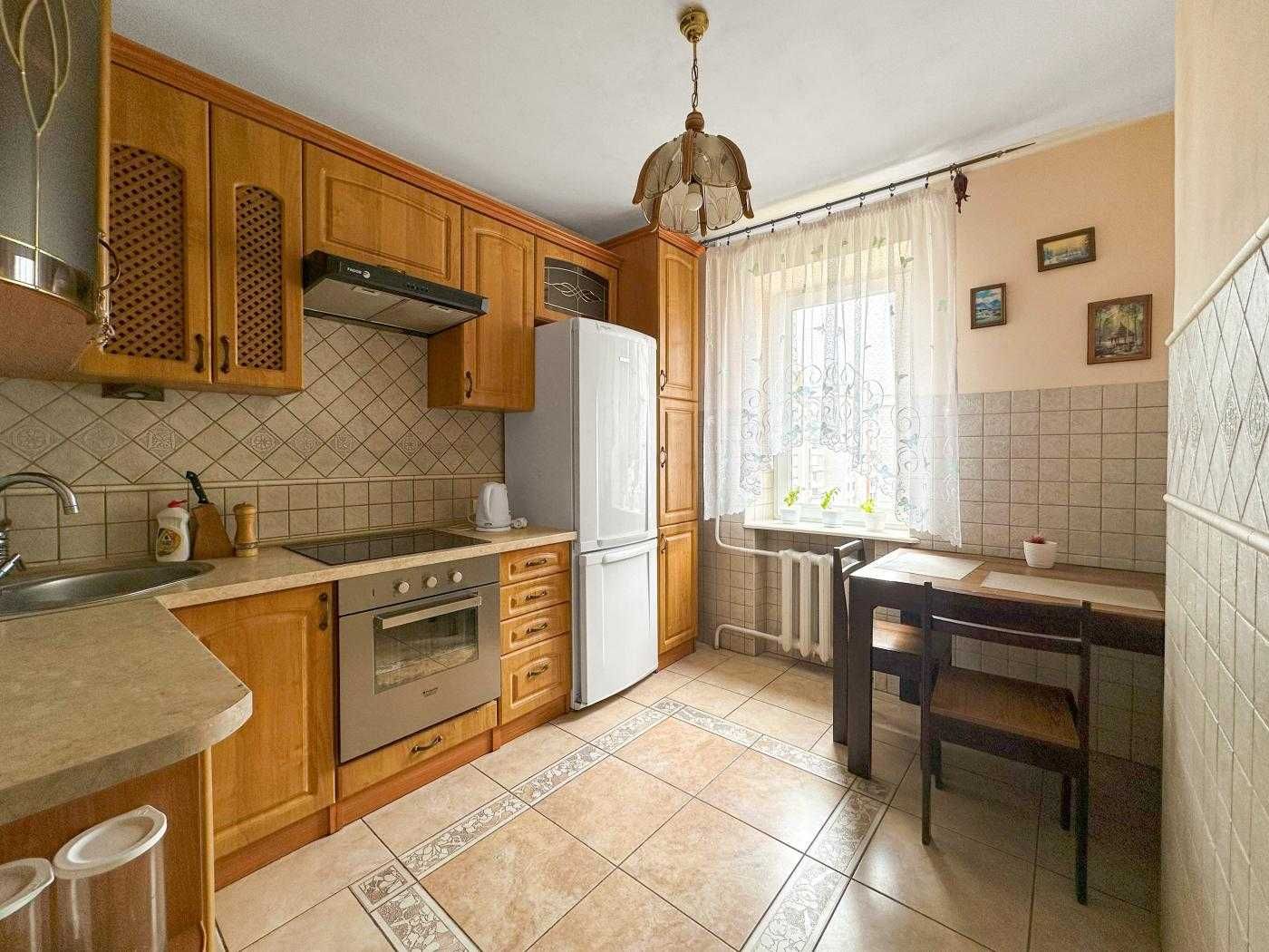 3-кімнатна квартира з ремонтом у Львові, вул. Панча, 67 м²
