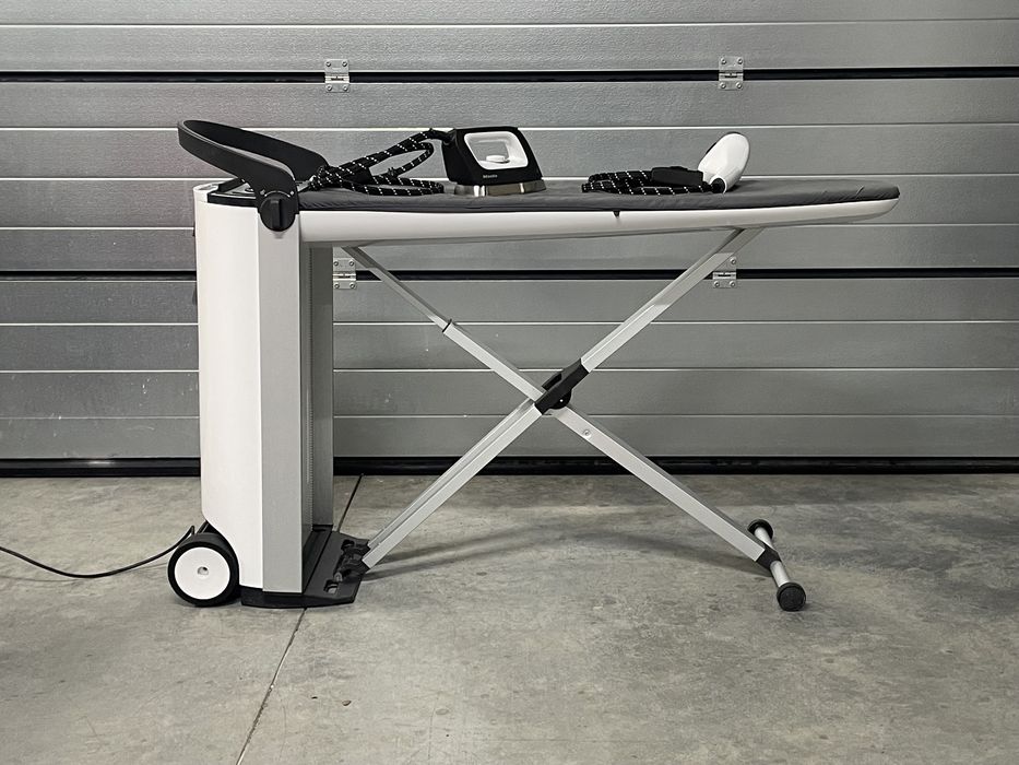 ТОПОВА Прасувальна система Miele B 3847 Гладилка в ІДЕАЛЬНОМУ стані