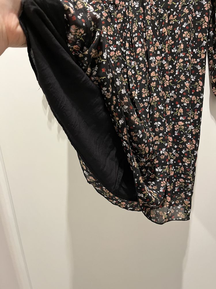 Zara sukienka w kwiaty falbanki mini krój A