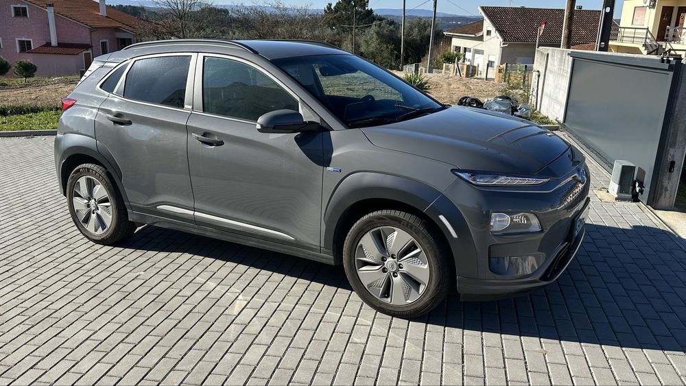 Hyundai Kauai 100% eletrico bateria 39 kw com 40.000 kms
