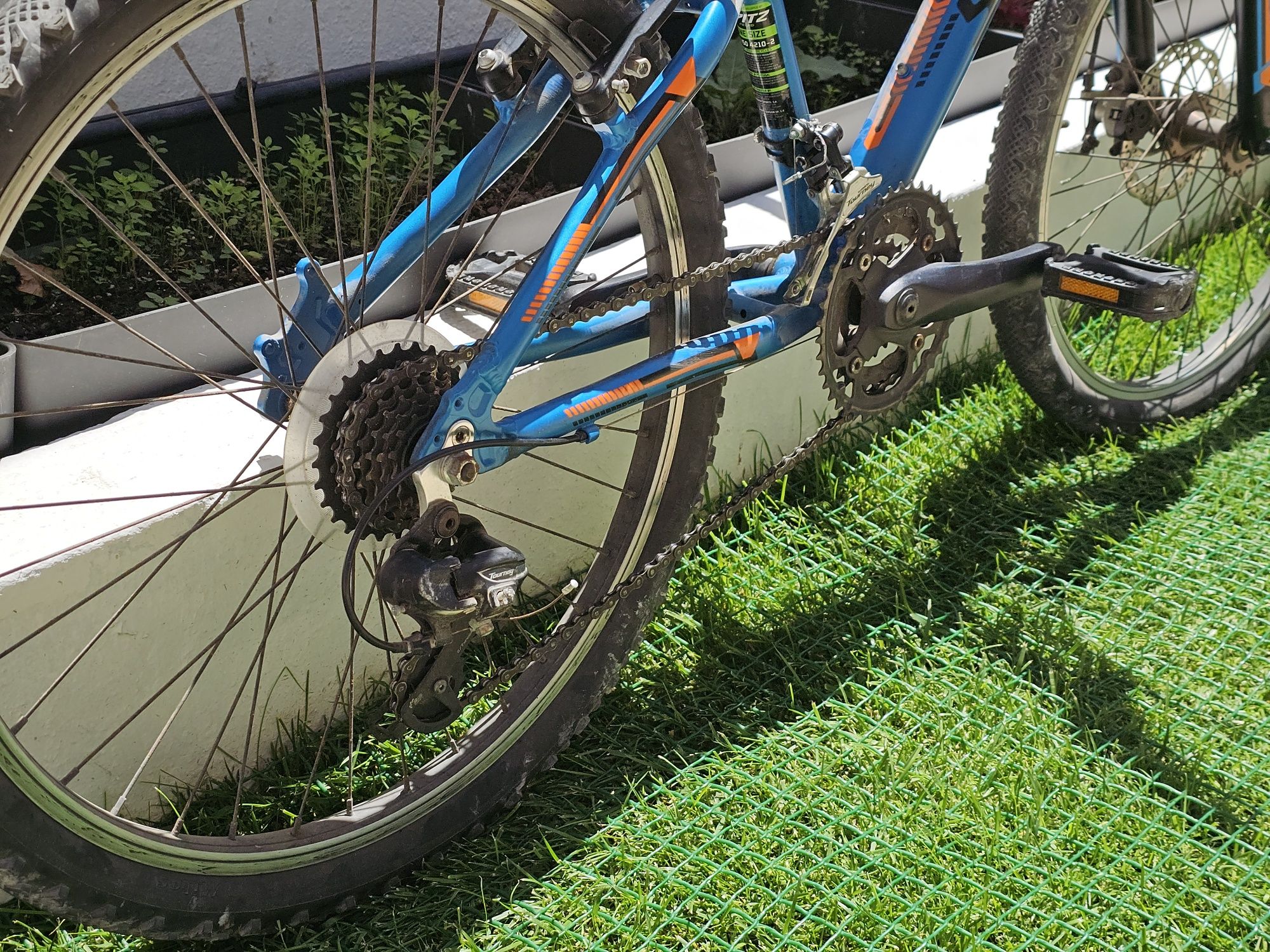 Bicicleta de criança com suspensão e travão de disco (roda 24')