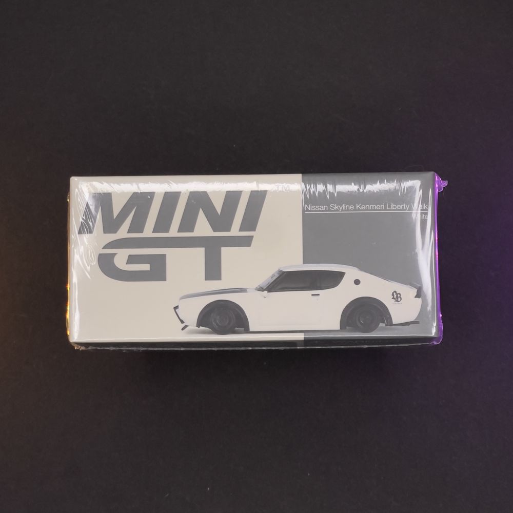 Mini gt nissan kenmeri,liberty walk