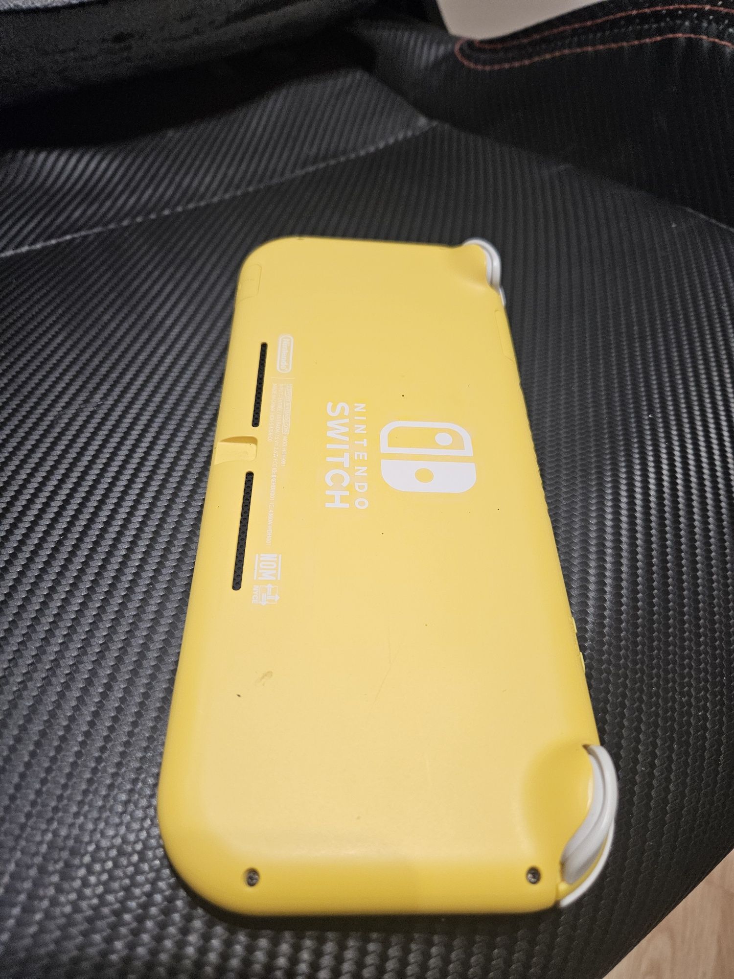 Używane Nintendo Switch Lite Yellow