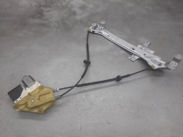 Elevador vidros trás esquerdo RENAULT Megane III Grandtour (KZ0/1)
