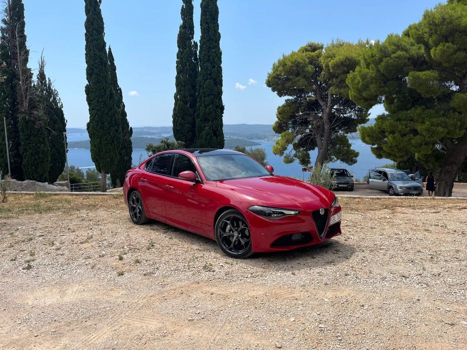 Alfa Romeo Giulia Ponadprzeciętnie piękna Giulia