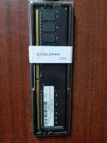 RAM DDR4 eXceleram (1x4gb) 2400