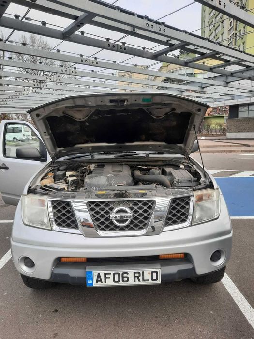 Nissan Navara • 2.5 Diesel • Повний привід • Свіжепригнана