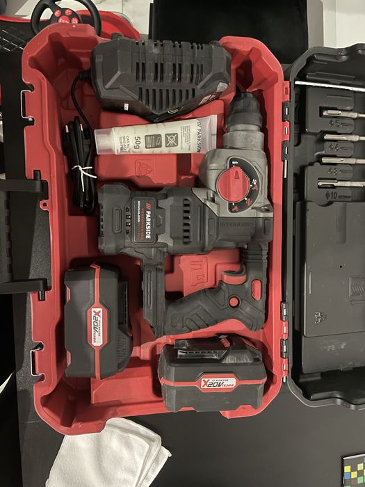 Sprzedam Młotowiertarka akumulatorowa