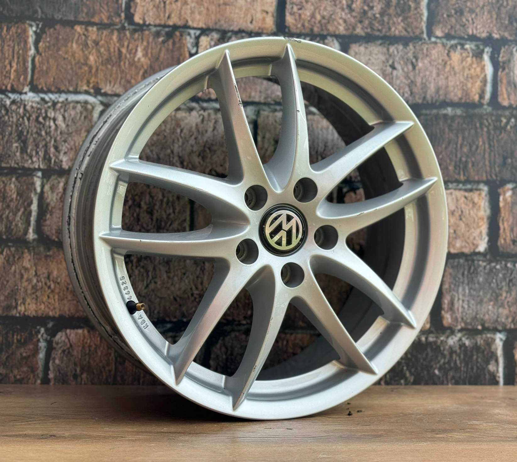 Alufelgi 5x112 r17 VW Touran Passat B6 B7 Golf Jetta Sharan 101#