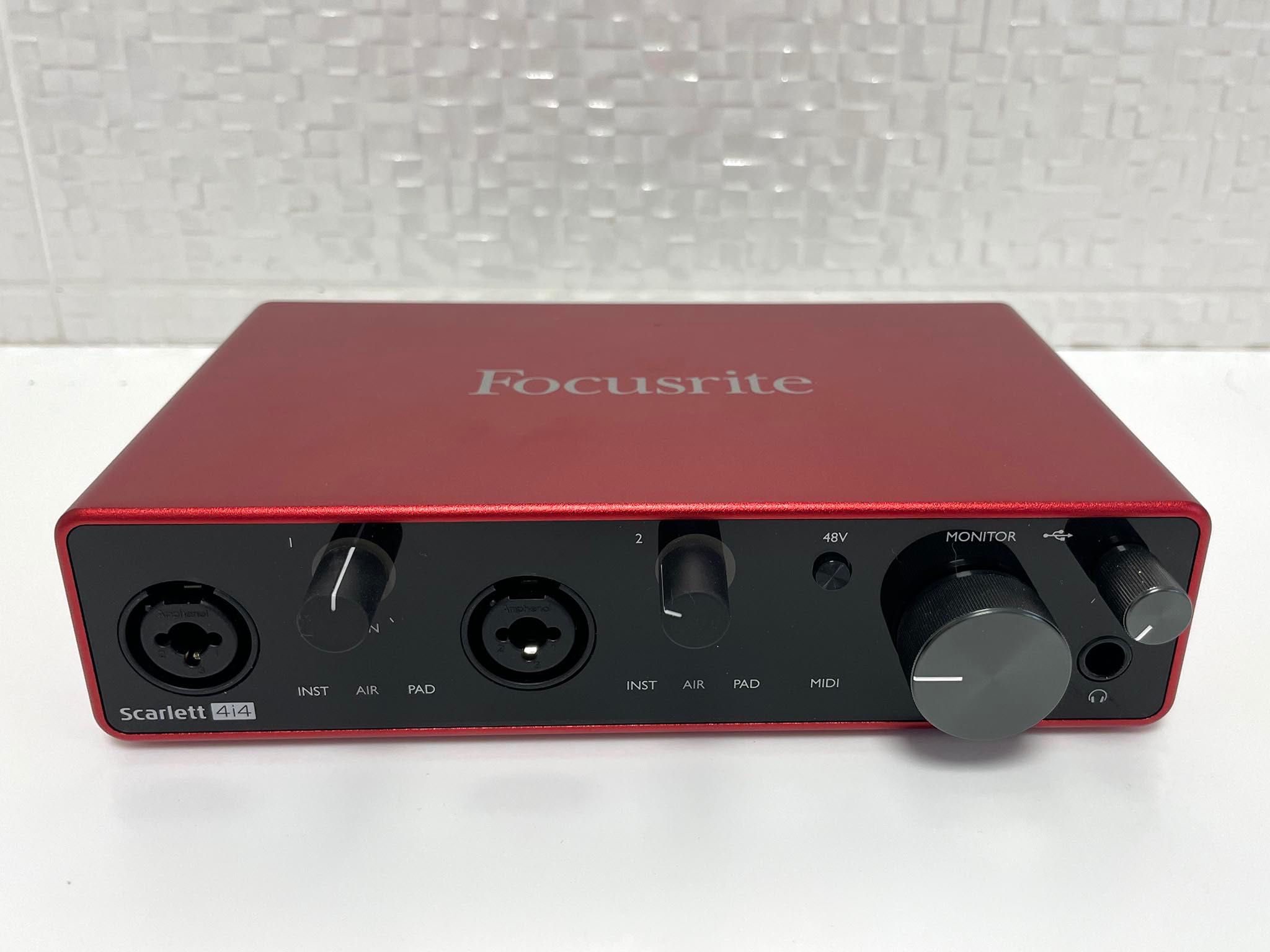 Focusrite Scarlett 4i4 gen3