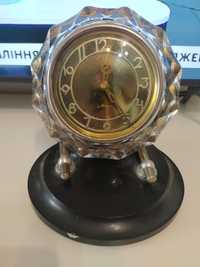 Продам часы Маяк рабочие СССР