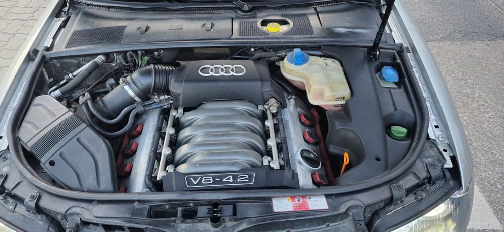 Audi S4 B6 Avant V8 4.2 Quattro Tiptronic – Klasyka z Charakterem