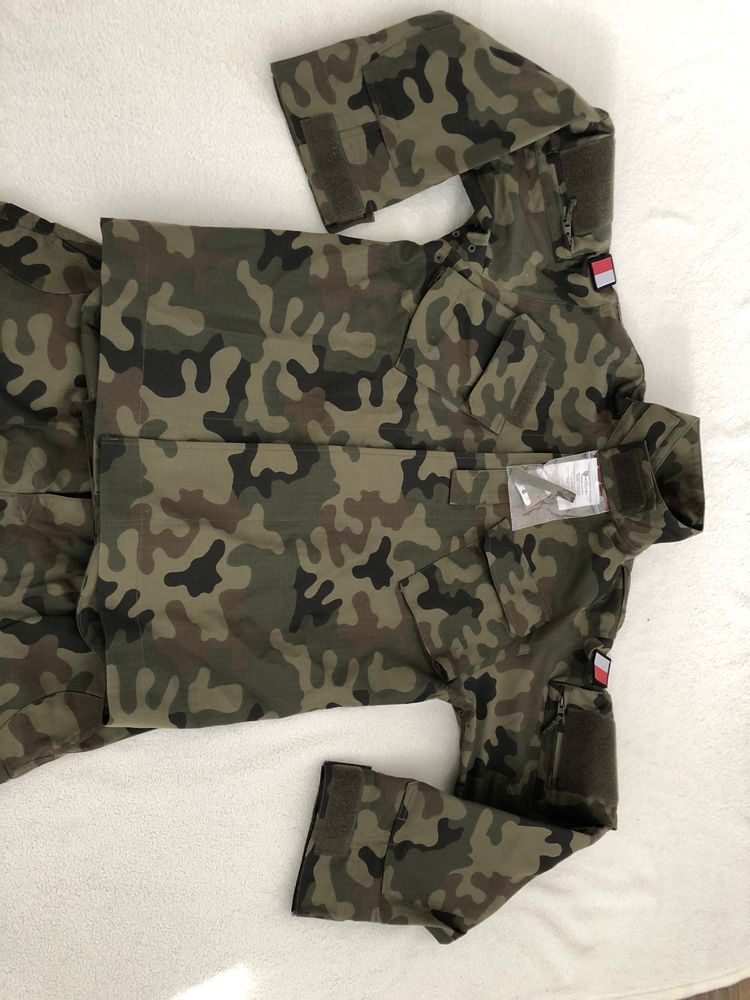 Mundur Polowy Najnowszy wzór 124P rozm. M/L.