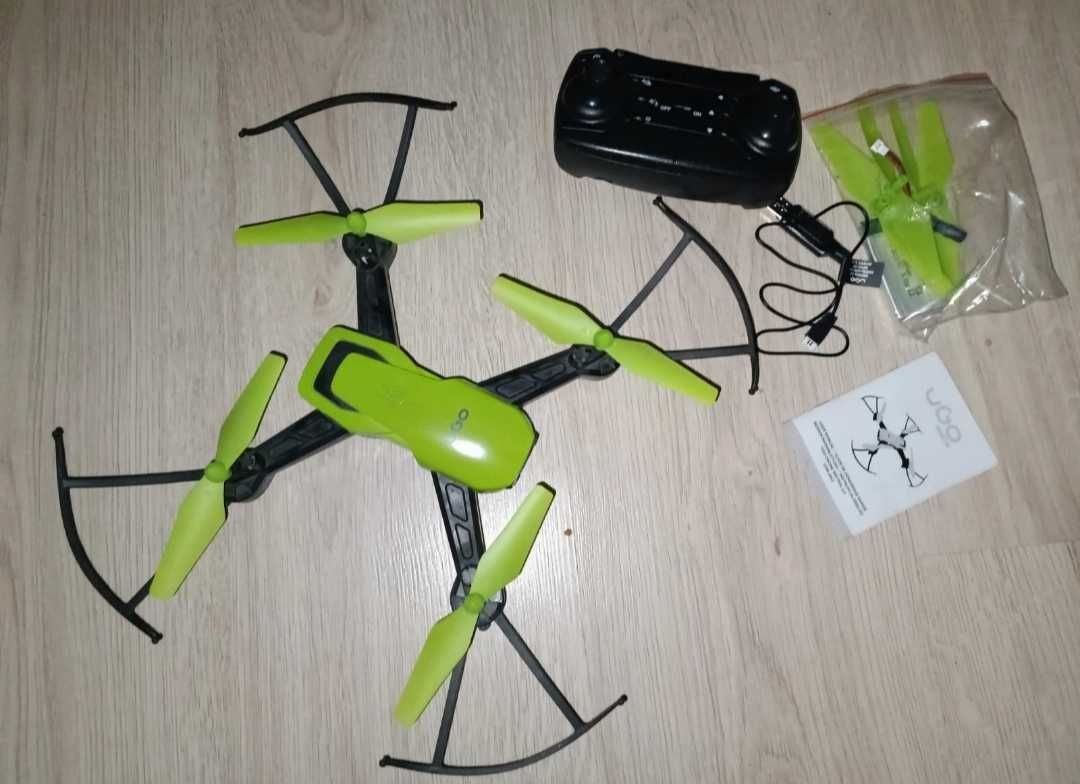 Dron ugo mistral 3.0