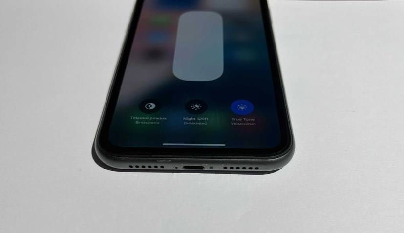 iphone 11 93% акб