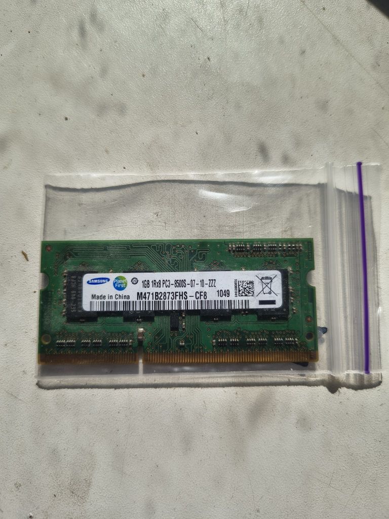 Вітаю, в наявності оперативна пам'ять DDR3 Samsung 1gb