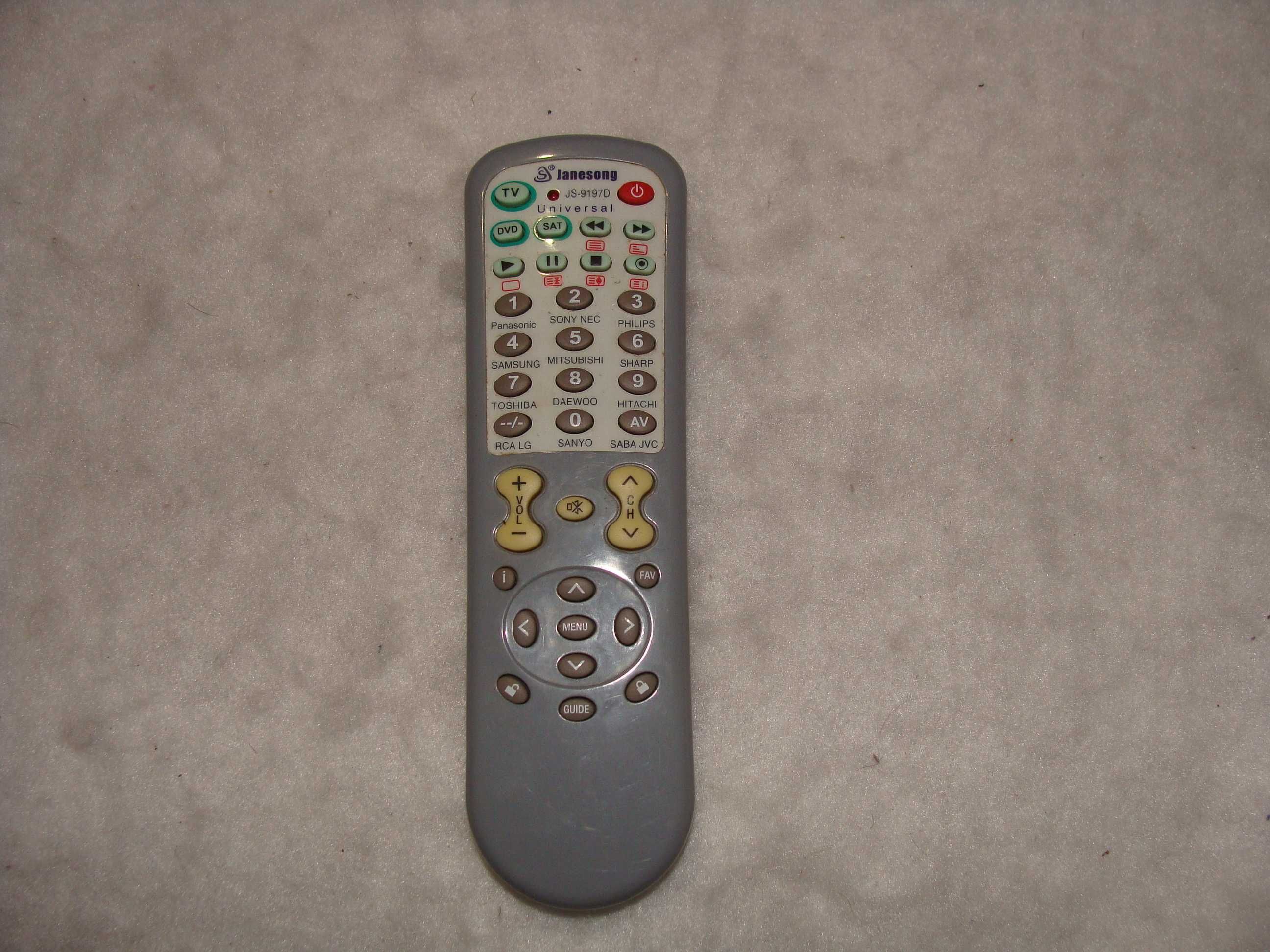 Comandos a Funcionar da marca HQ, DVD e Outras Marcas