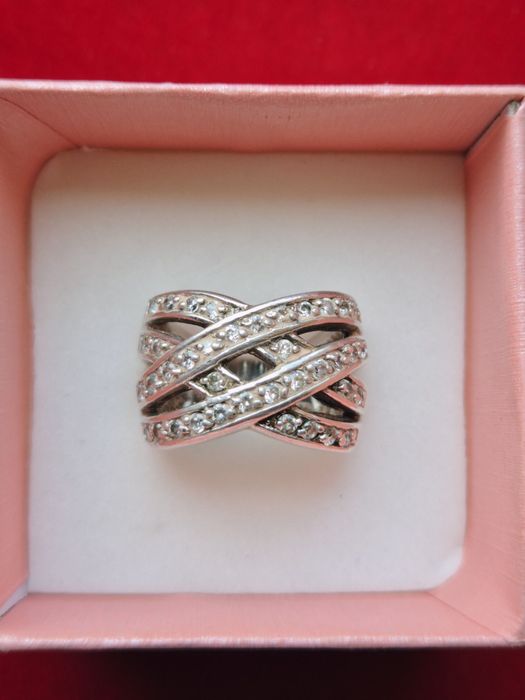 Anel de prata com Marcassites