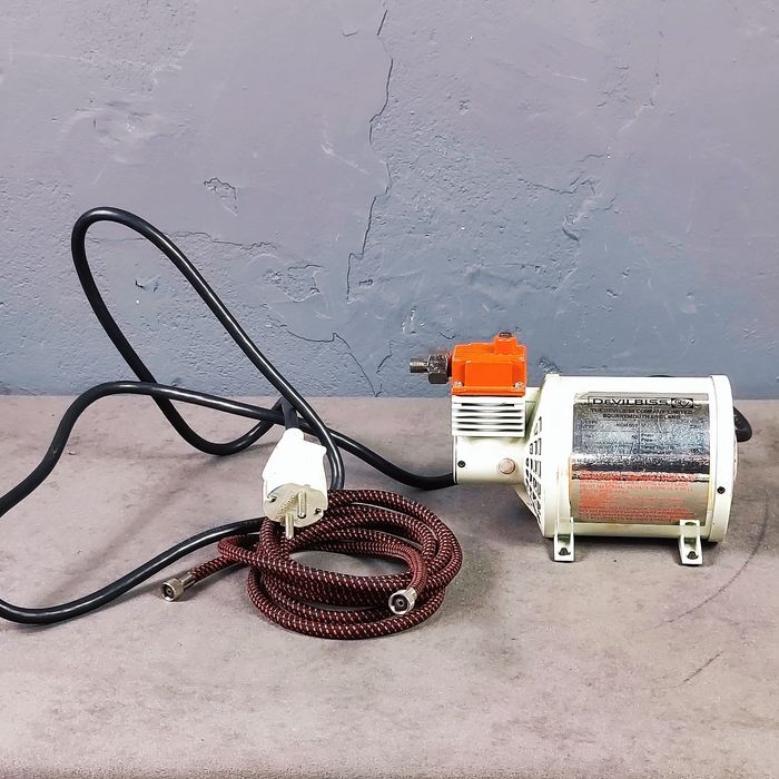 Mini kompresor modelarski DEVILBISS  NCM-501