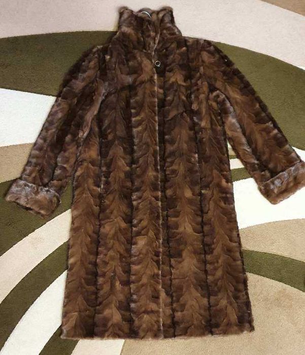 Futro z norek brązowe stan bardzo dobry rozm. L