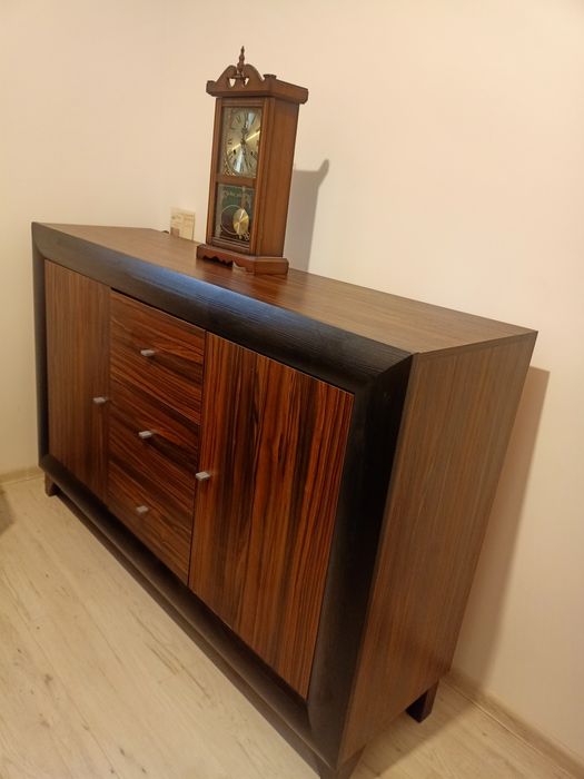 Vox Visage  komoda 155 cm rama z drewna