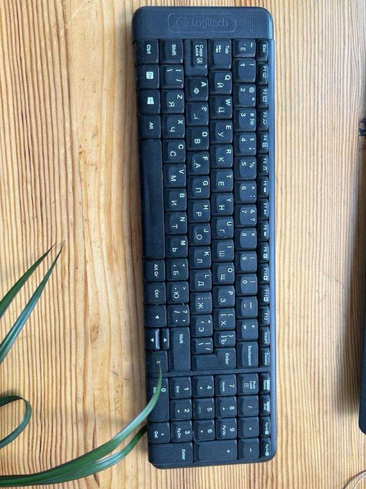 Комплект клавіатура і мишка logitech