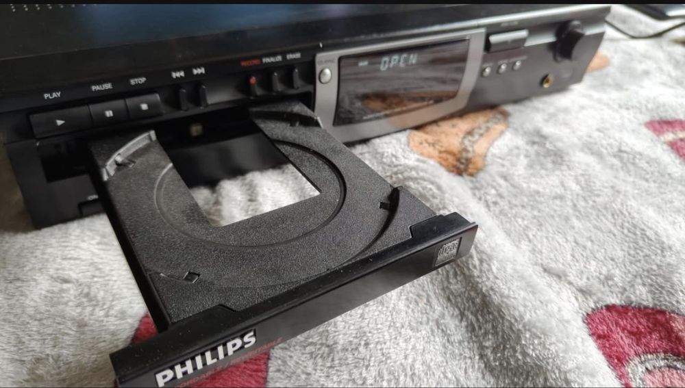 Philips cdr 760 odtwarzacz nagrywarka cd