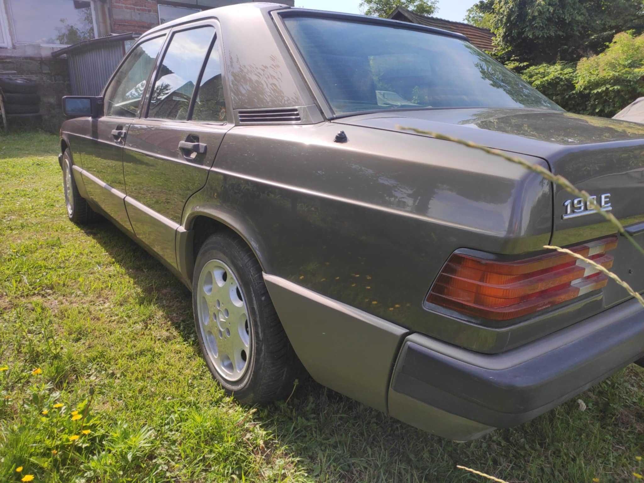 Mercedes Seria 190, sprowadzony z Niemiec stan bardzo dobry