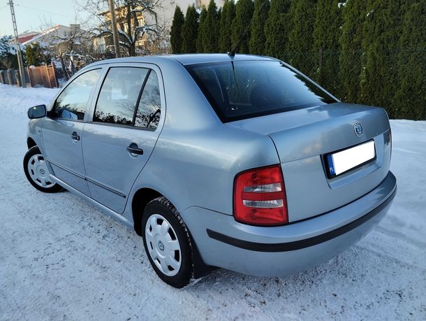 Skoda Fabia 1,4 benzyna Comfort Wspomaganie Krajowy