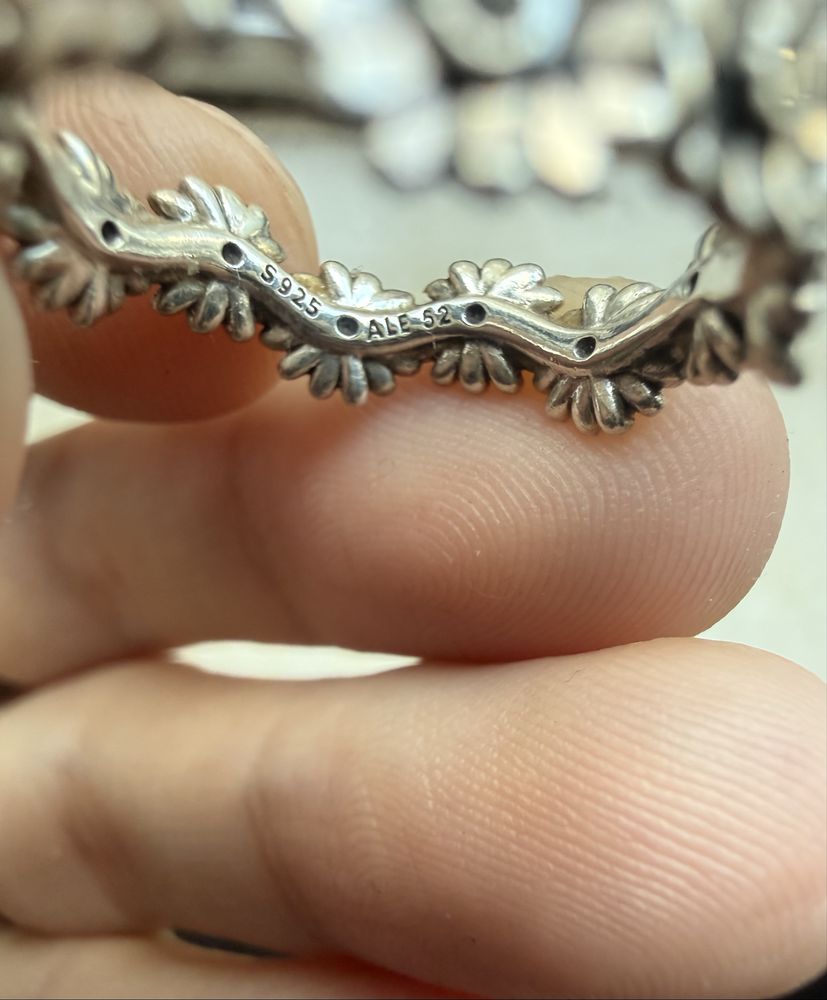 Anel pandora original flores tam 52