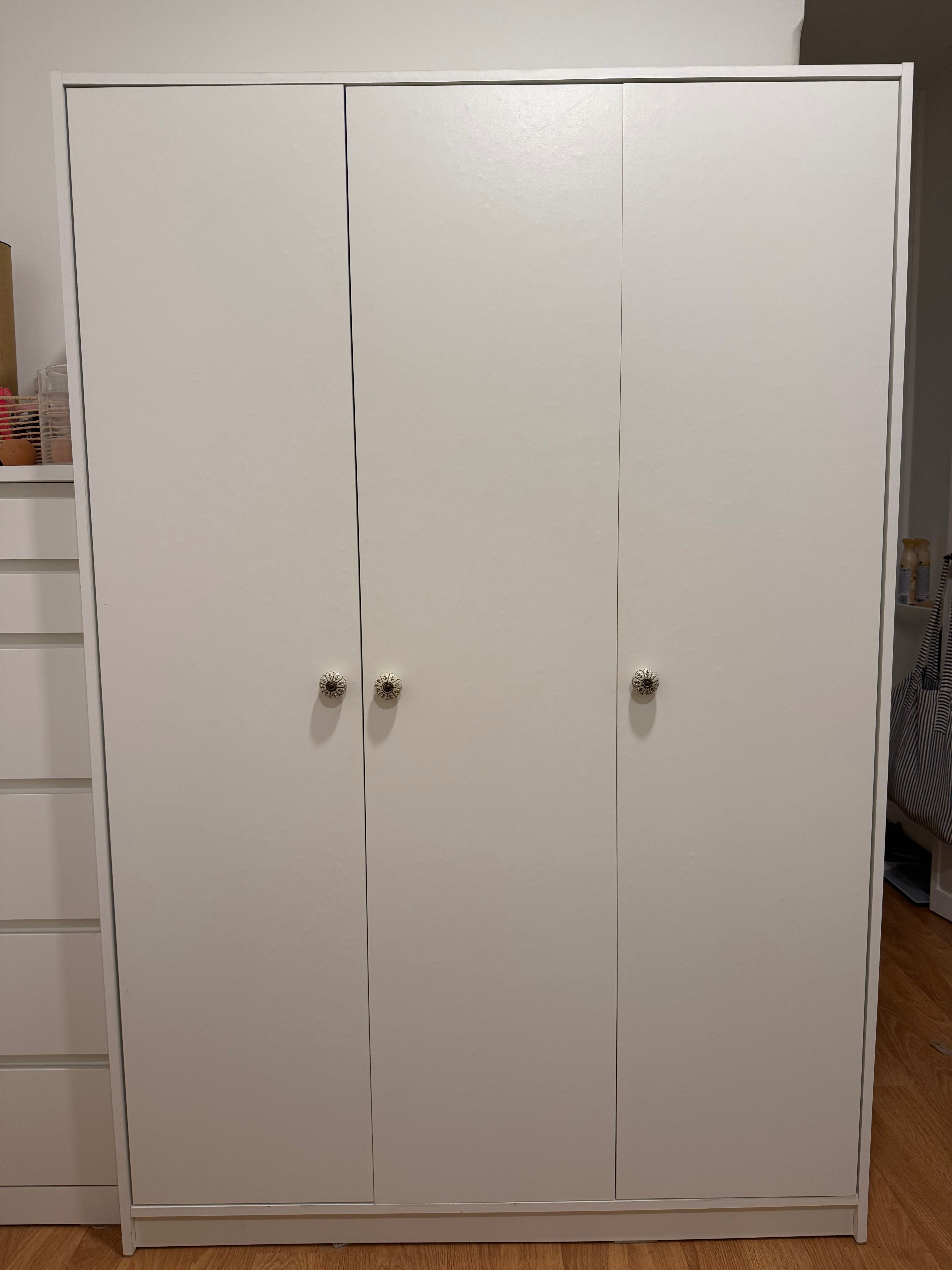 Roupeiro c/3 portas, branco, 117x176 cm