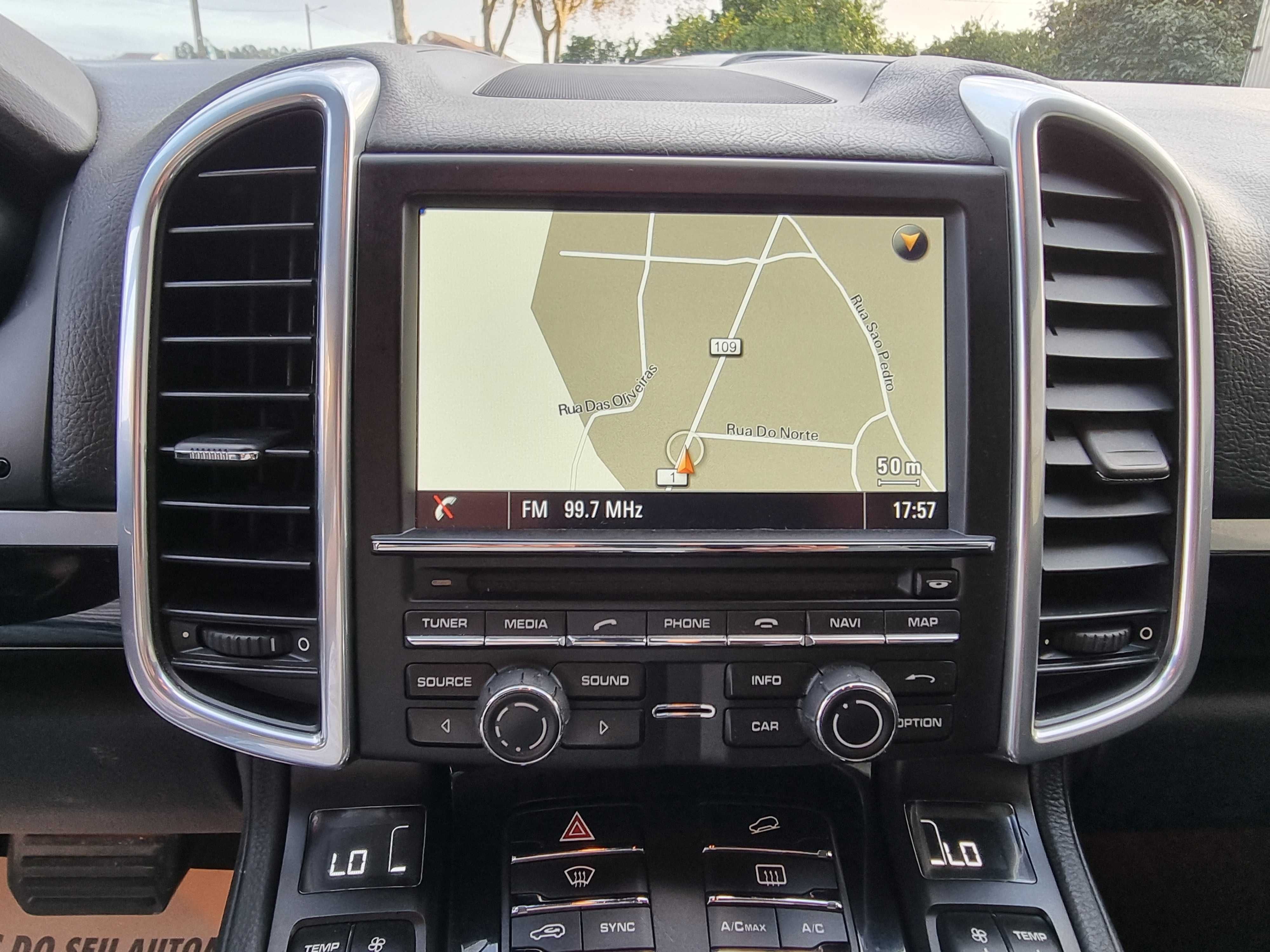 Porsche Cayenne II Platinum Edition