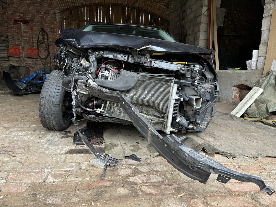 Sprzedam Opla Astra po kolizji