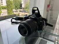 Nikon D3000 + 18-55mm VR Kit гарний стан, невеликий пробіг, новий АКБ!