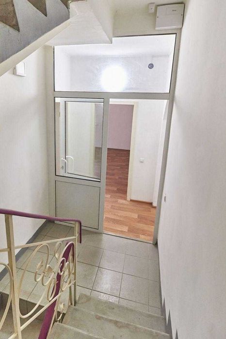 Оренда будинку 440 м.кв 8 кімнат під IT, клініку, реабіліт, пансіонат
