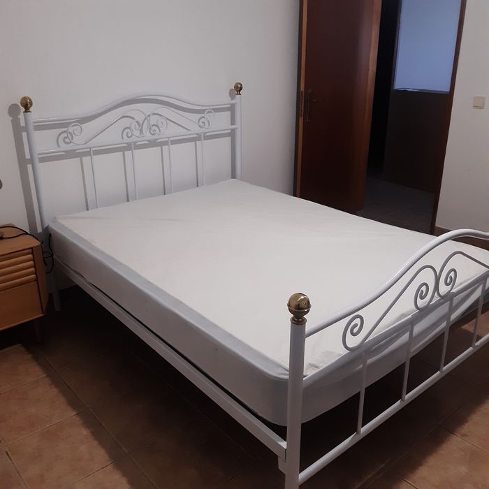 Cama de ferro casal