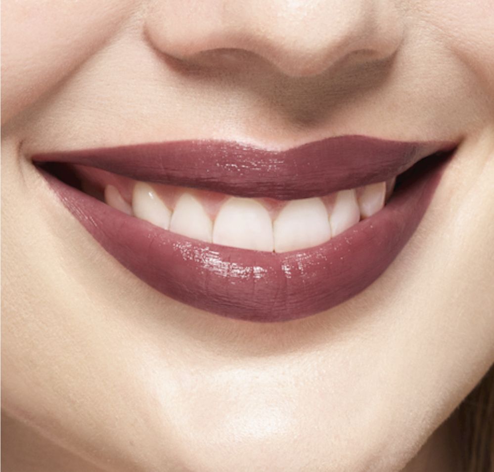 Wyjątkowo Nawilżająca Szminka Supreme Boho Plum (Promienny)