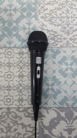 Microfone dinâmico para karaoke